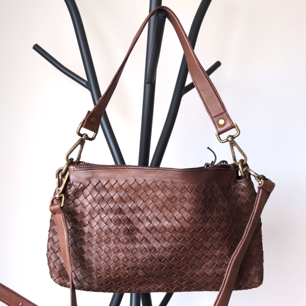 NWT VALENTINA ITALIAN LEATHER BAG